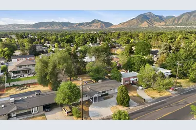 1573 E 5600 S, Holladay, UT 84121 - Photo 34