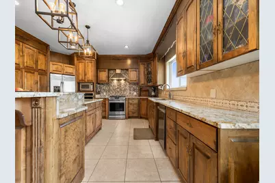 1317 E South Pond Cir, Mapleton, UT 84664 - Photo 8