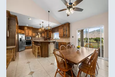 1317 E South Pond Cir, Mapleton, UT 84664 - Photo 6