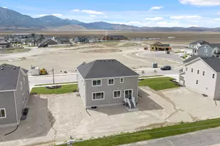 5408 N Saddle Stone Dr, Eagle Mountain, UT 84005 - Photo 28