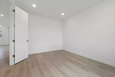 5408 N Saddle Stone Dr #514, Eagle Mountain, UT 84005 - Photo 12