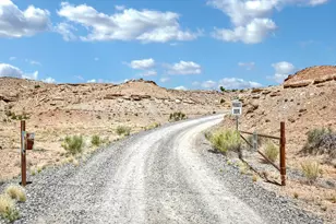 3995 S Desert Grave Rd, Torrey, UT 84775 - Photo 88