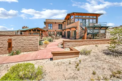 3995 S Desert Grave Rd, Torrey, UT 84775 - Photo 4