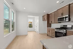 11027 S Freestone Rd W, South Jordan, UT 84009 - Photo 8