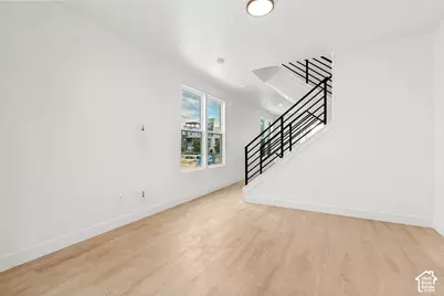 11027 S Freestone Rd W #124, South Jordan, UT 84009 - Photo 8