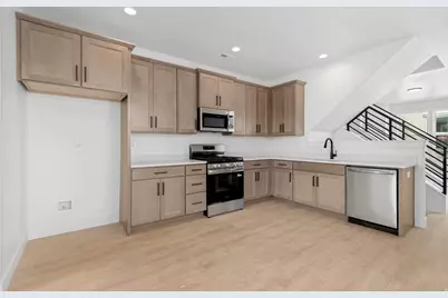 11027 S Freestone Rd W #124, South Jordan, UT 84009 - Photo 6
