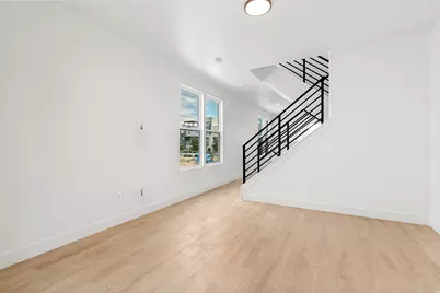 11027 S Freestone Rd W #124, South Jordan, UT 84009 - Photo 8