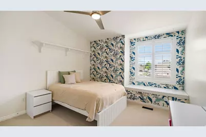 11128 S Barrett Park Cir E, Sandy, UT 84092 - Photo 18