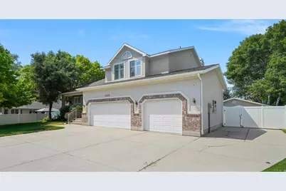 11128 S Barrett Park Cir E, Sandy, UT 84092 - Photo 36