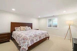 11128 S Barrett Park Cir E, Sandy, UT 84092 - Photo 22