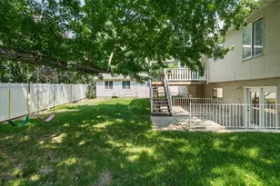 11128 S Barrett Park Cir E, Sandy, UT 84092 - Photo 28
