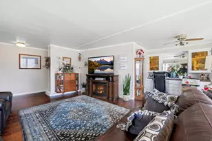 3860 S Midland Dr, Roy, UT 84067 - Photo 8
