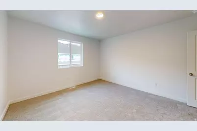 777 N Pheasantbrook Dr #2B, Centerville, UT 84014 - Photo 22