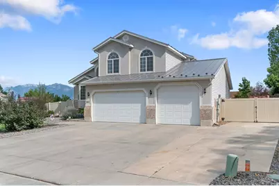5015 W Rock Ridge Ln, West Jordan, UT 84081 - Photo 2