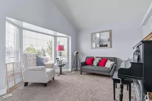 5015 W Rock Ridge Ln, West Jordan, UT 84081 - Photo 6