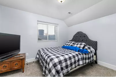5015 W Rock Ridge Ln, West Jordan, UT 84081 - Photo 24
