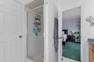 5015 W Rock Ridge Ln, West Jordan, UT 84081 - Photo 18