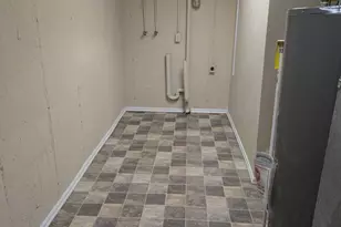 8619 S 1500 W, West Jordan, UT 84088 - Photo 18