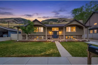 637 S 850 E, Centerville, UT 84014 - Photo 1