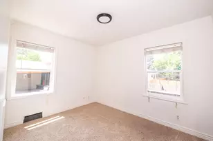 5 W Miller St S, Murray, UT 84107 - Photo 18