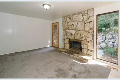 8705 S Kings Hill Drive Dr E, Cottonwood Heights, UT 84121 - Photo 42