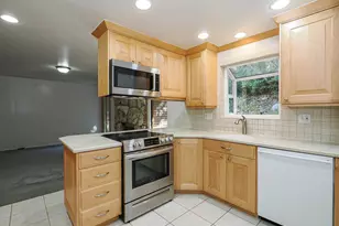 8705 S Kings Hill Dr Dr E, Cottonwood Heights, UT 84121 - Photo 34