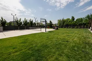 924 S Country Ln, Farmington, UT 84025 - Photo 88