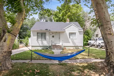 1382 Swan St, Ogden, UT 84401 - Photo 4