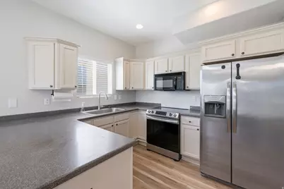 2230 N 2270 St W, Lehi, UT 84043 - Photo 4