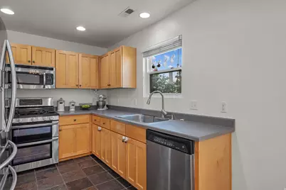 2028 S 875 E, Clearfield, UT 84015 - Photo 8