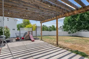 2028 S 875 E, Clearfield, UT 84015 - Photo 30