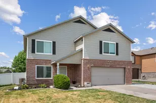 2028 S 875 E, Clearfield, UT 84015 - Photo 2