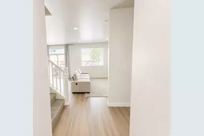 267 W Willow Dr S, Saratoga Springs, UT 84045 - Photo 2