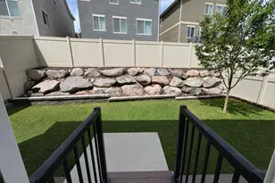 267 W Willow Dr S, Saratoga Springs, UT 84045 - Photo 12