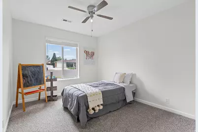 341 E Heather Ridge Cir, Sandy, UT 84070 - Photo 14