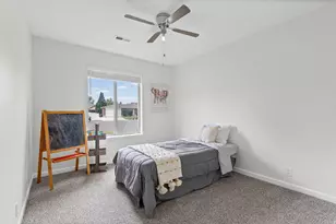 341 E Heather Ridge Circle, Sandy, UT 84070 - Photo 14