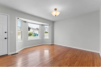 341 W 2280 N, Lehi, UT 84043 - Photo 4