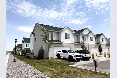 4604 W Wilson Peak Ln, Herriman, UT 84096 - Photo 4