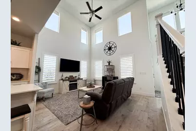 4604 W Wilson Peak Ln, Herriman, UT 84096 - Photo 10