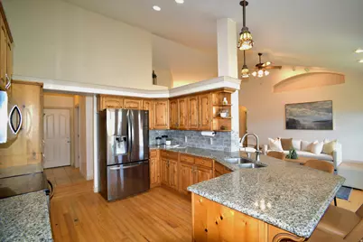 2320 E View Dr, South Weber, UT 84405 - Photo 12