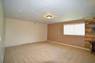 2320 E View Dr, South Weber, UT 84405 - Photo 30