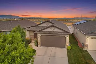 745 N Skipton Dr, North Salt Lake, UT 84054 - Photo 2