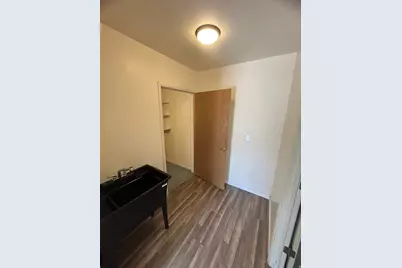 9523 S 560 W, Sandy, UT 84070 - Photo 4