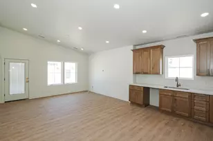 3847 S Newfarm Way W, Bluffdale, UT 84065 - Photo 106