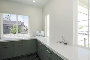 3847 S Newfarm Way W, Bluffdale, UT 84065 - Photo 54