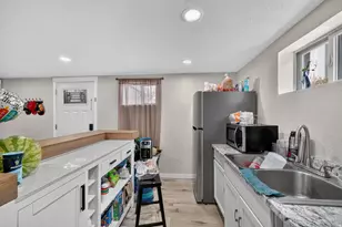 1540 S 900 W, Salt Lake City, UT 84104 - Photo 14