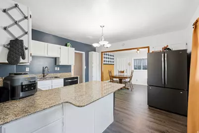 629 Douglas St, Ogden, UT 84404 - Photo 6