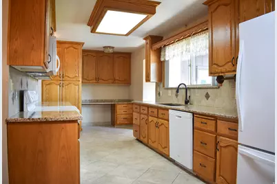 60 E 200 N, Castle Dale, UT 84513 - Photo 8