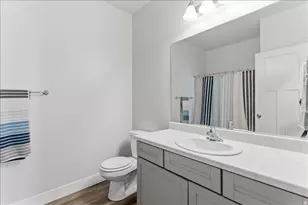 938 W Coral Charm Wy, Saratoga Springs, UT 84045 - Photo 16