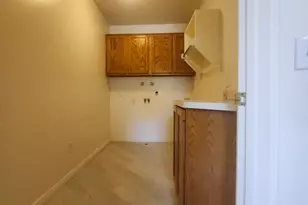 3595 N 2175 E, Layton, UT 84040 - Photo 10
